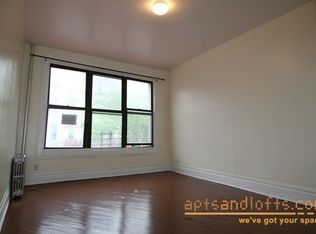 663 Grand St, Brooklyn, NY 11211