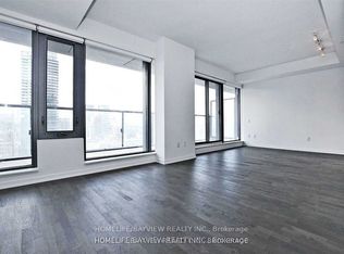 60 Colborne St #2201, Toronto, ON M5E 0B7