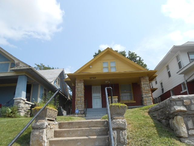 2707 Garfield