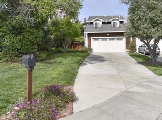 1712 Northstar Dr, Petaluma, CA