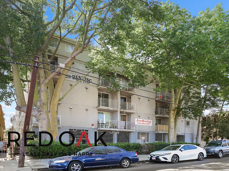 8309 Cedros Ave #308 — Photo 20
