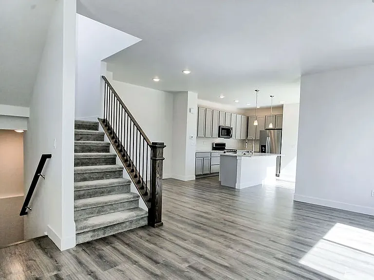4924 Brule Dr — Photo 3