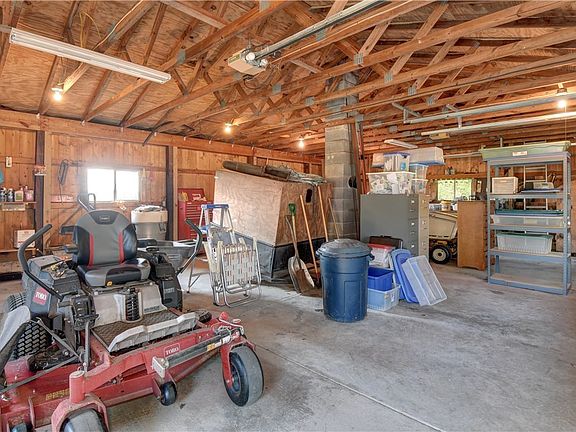 5th image of 4674 Westwood Dr