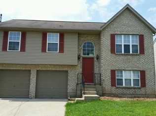 489 Ripple Creek Dr, Elsmere, KY 41018