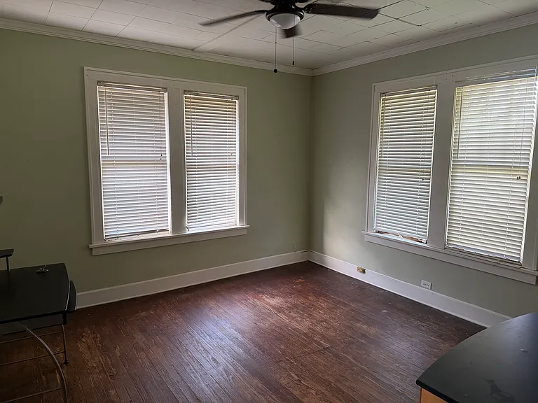 709 W Georgia Ave — Photo 9