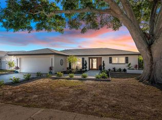 2675 Pinewood Dr, Dunedin, FL 34698