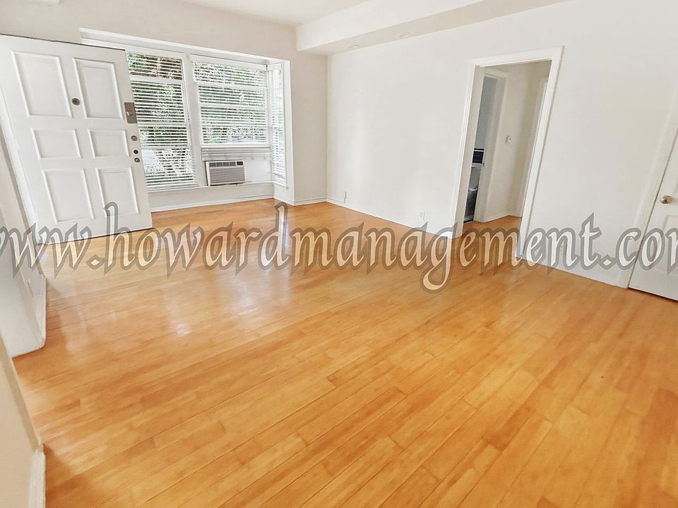 1st image of 590 N Rossmore Ave APT 11