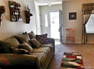 2400 Trinity Run Ct, New Albany, IN 47150