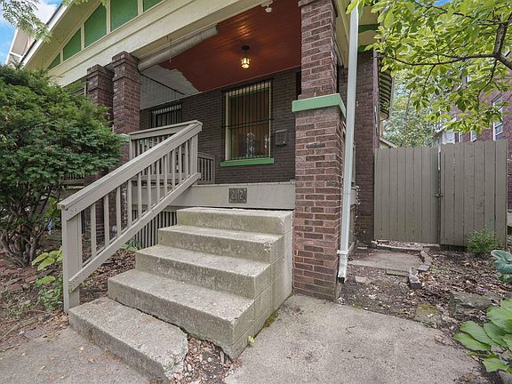 4th image of 2112-2114 N 4th St