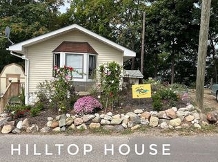 518 Bellevue Ave, Lake Orion, MI