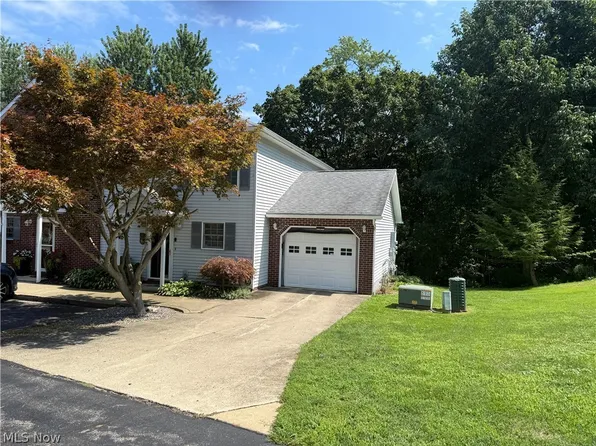 855 Spring St APT S7, Conneaut, OH 44030