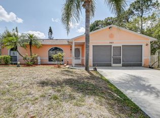 362 NW Fairfax Ave, Port Saint Lucie, FL 34983