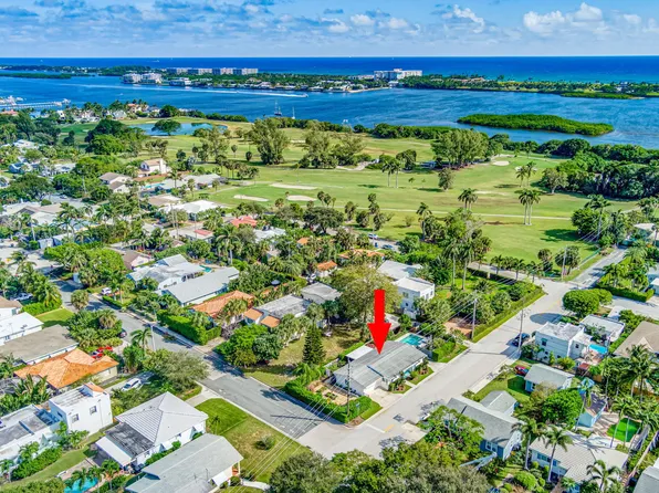 1202 N Palmway, Lake Worth Beach, FL 33460