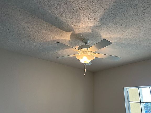 4th image of 4177 N Orange Blossom Trl Unit 306