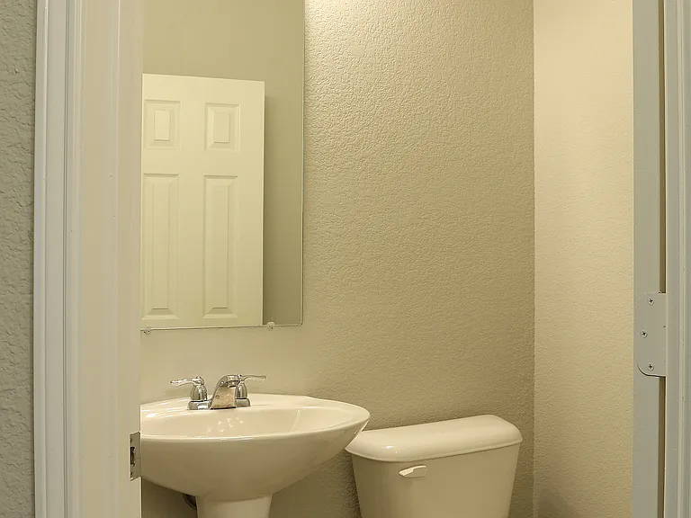 1108 Kingston Ct — Photo 21