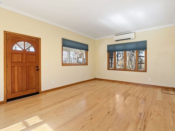 4th image of 3225 Thomsen Rd