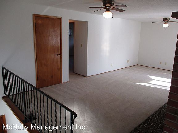 2nd image of 9405 Peacock Hill Ave