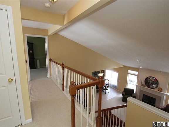 3rd image of 7775 Rockdove Ln Unit 22
