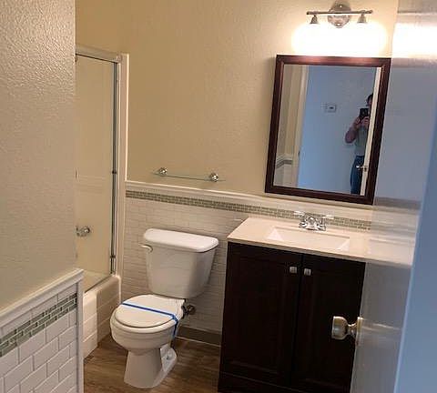 4th image of 4020 Meadow Valley Ln