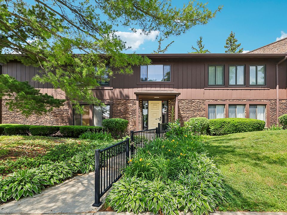 1st image of 1320 Cass Ln W APT 201