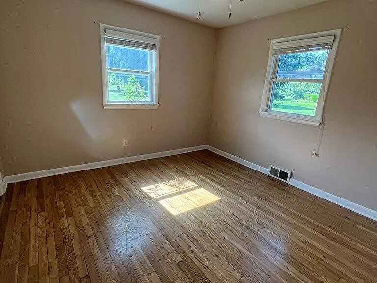 17822 Route 6 — Photo 13