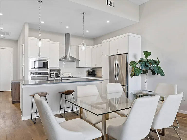 5921 Hi Line Rd #1303 — Photo 14