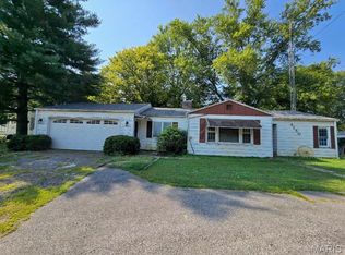 4150 State Route 16, Litchfield, IL 62056