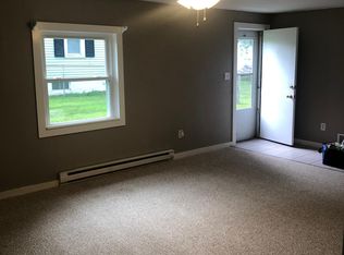 247 N La Salle Ave, Bradley, IL 60915