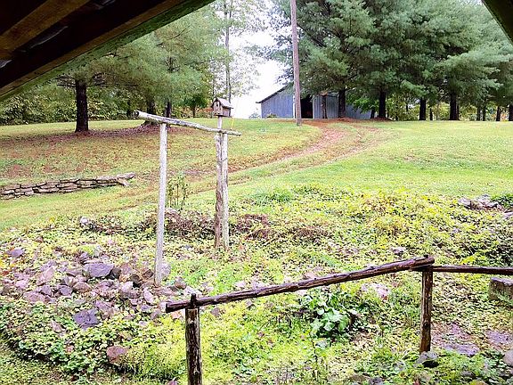 3rd image of 8950 Russell Springs Rd