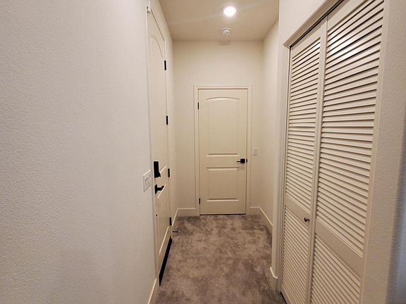 3rd image of 9080 Black Thorn St