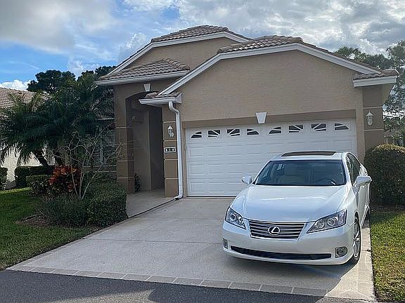 2nd image of 818 NW Sorrento Ln