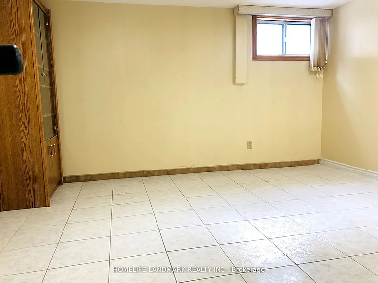 8 Plainfield Rd #BASEMENT — Photo 11
