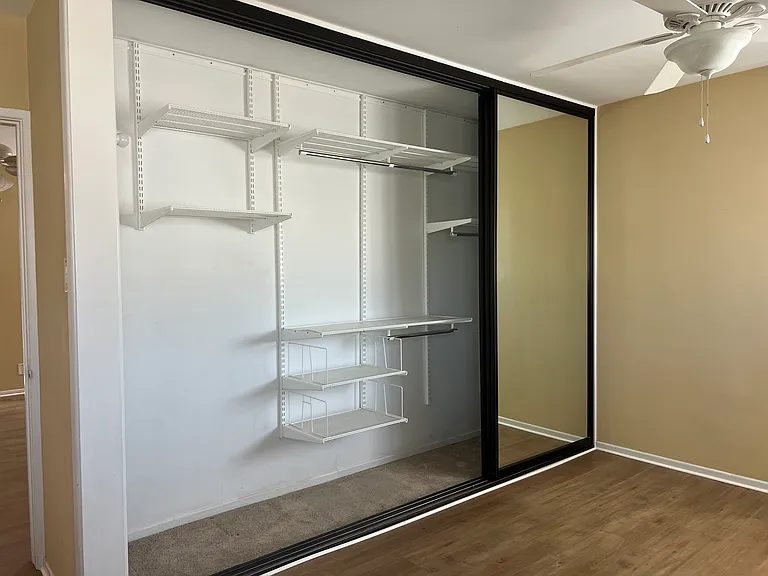 5620 E Ocean Blvd — Photo 11