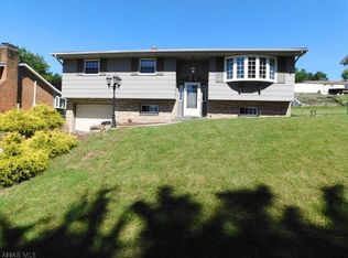 1228 Grant Ave, Altoona, PA 16602