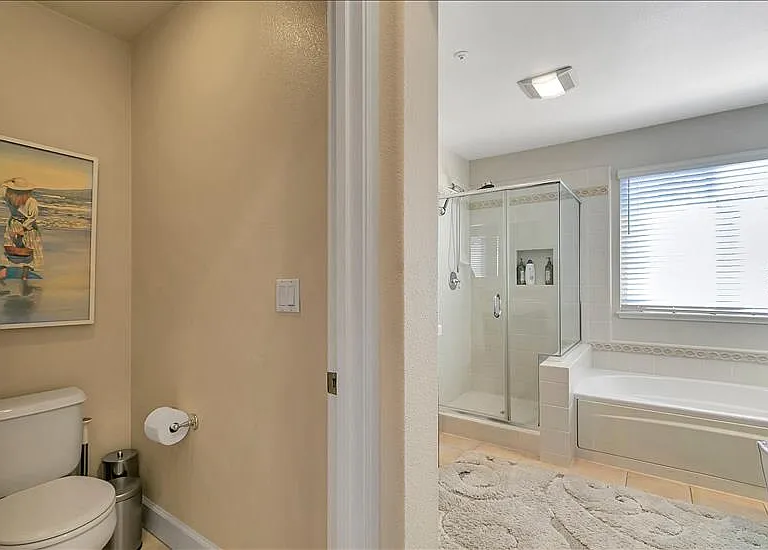 1504 Pear Tree Ln — Photo 15