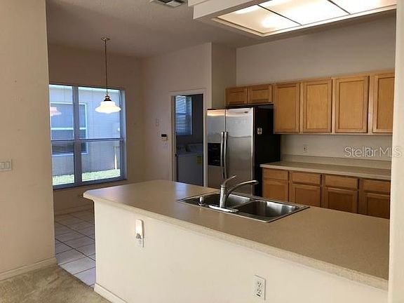 5th image of 2069 Dobson St