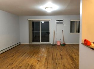 136 Bay 7th St APT 1, Brooklyn, NY 11228