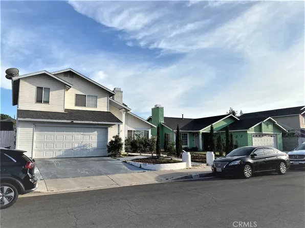 4836 Katrina Pl, Palmdale, CA 93552