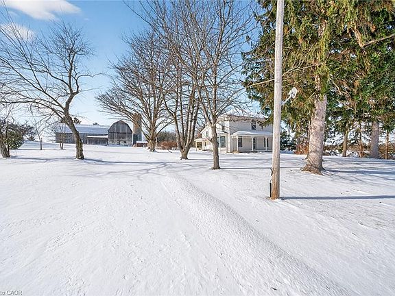 5th image of 1631 River Rd