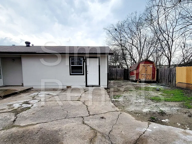 2602 Bliss St — Photo 23