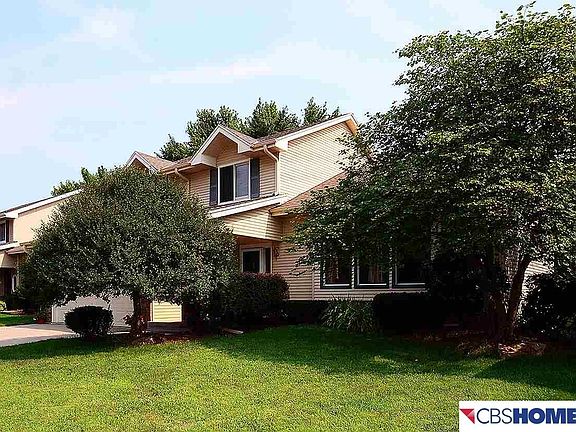 3rd image of 15204 Pepperwood Dr