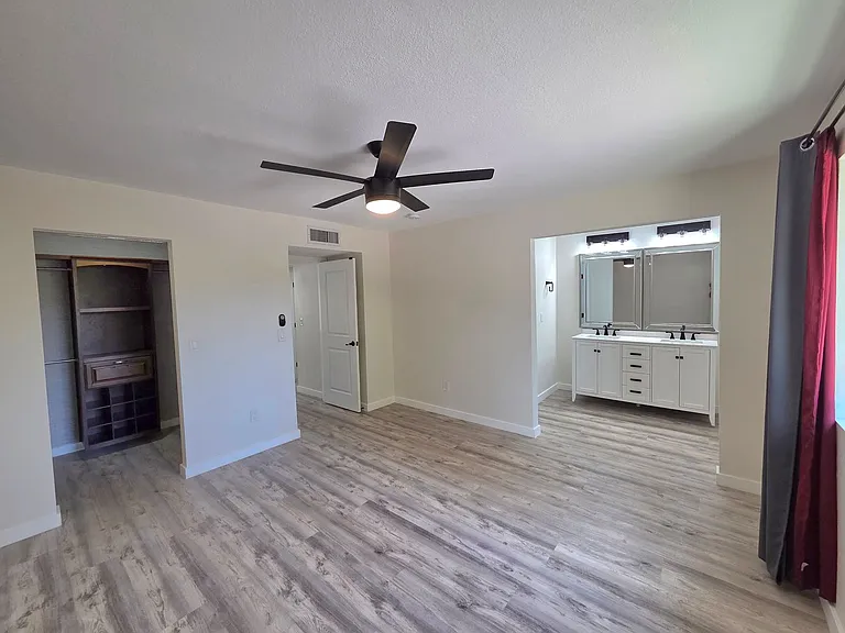 5835 E Acoma Dr — Photo 27