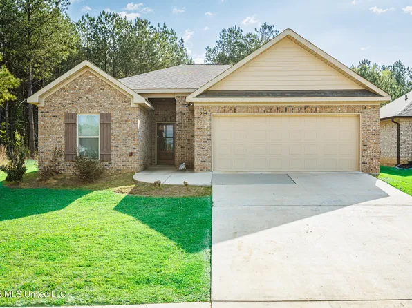 554 Birchwood Blvd, Pearl, MS 39208