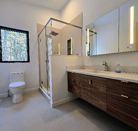 4th image of 5 Laurel Dr