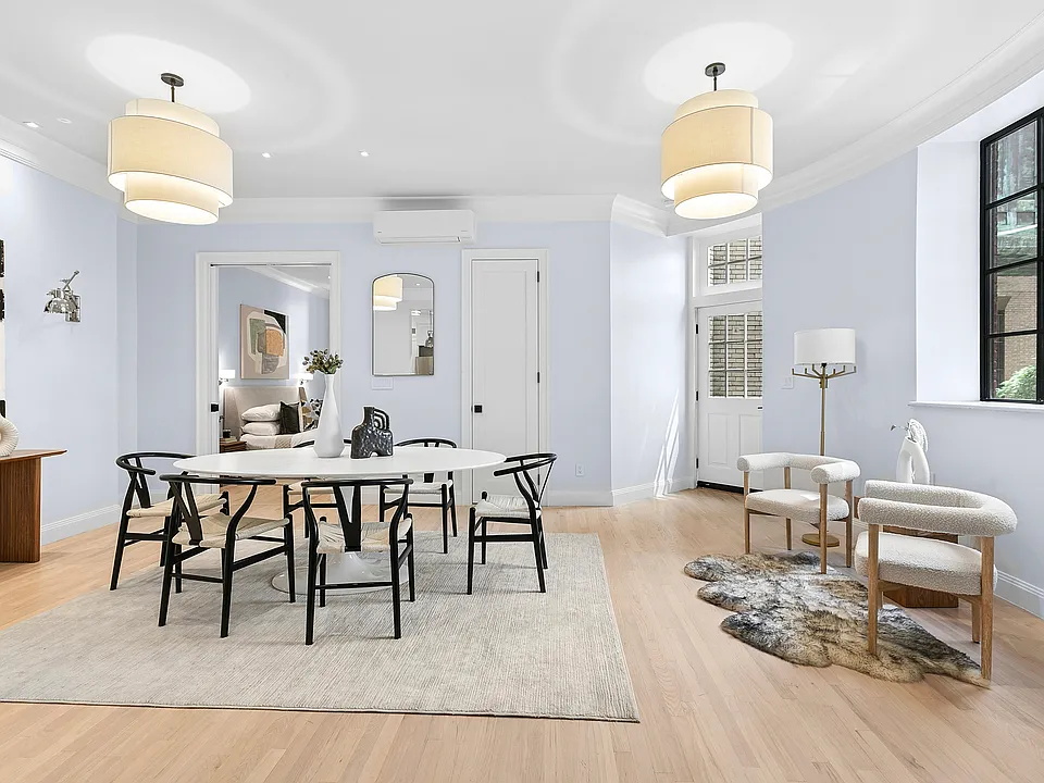 6 E 65th St #1-C