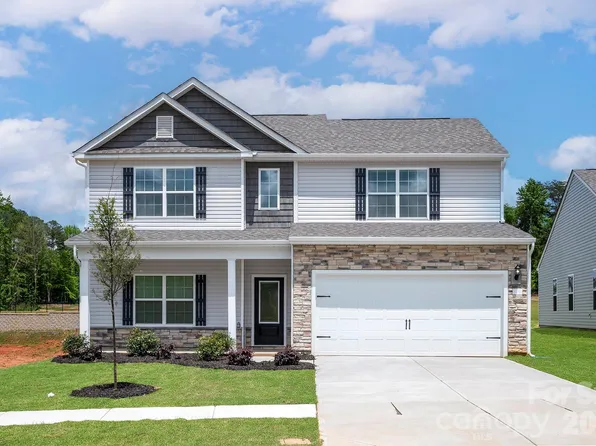 6505 Fairford Dr, Charlotte, NC 28215