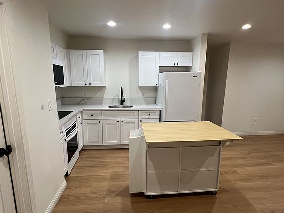 2nd image of 12165 Wind River Cir #1