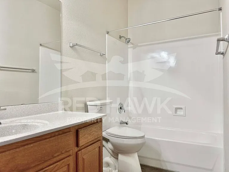 11824 W Windsor Ave — Photo 15