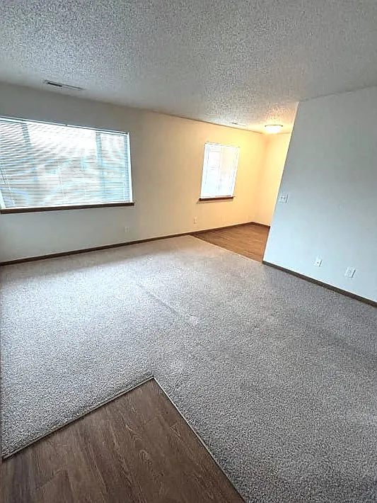 Building Photo - 953 Boston Way #4
