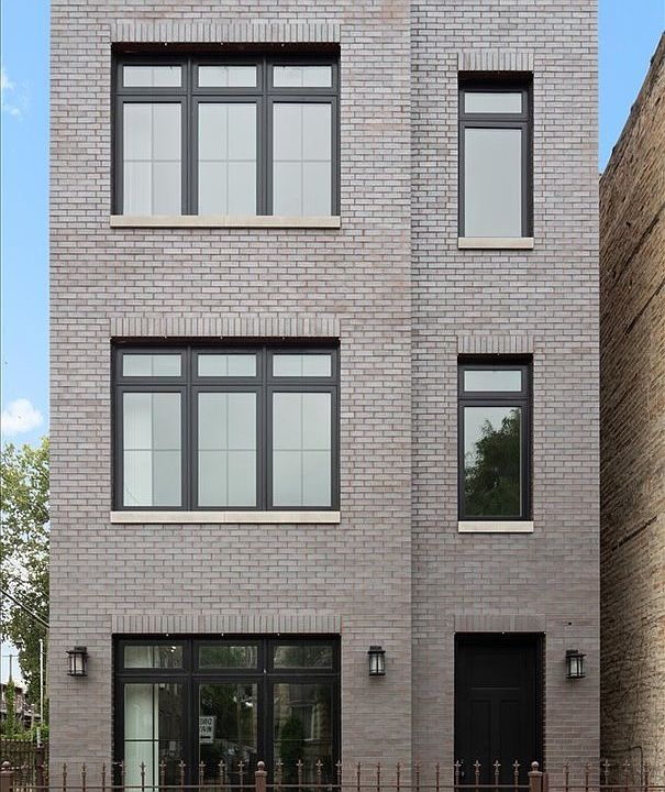 1st image of 2821 W Walnut St